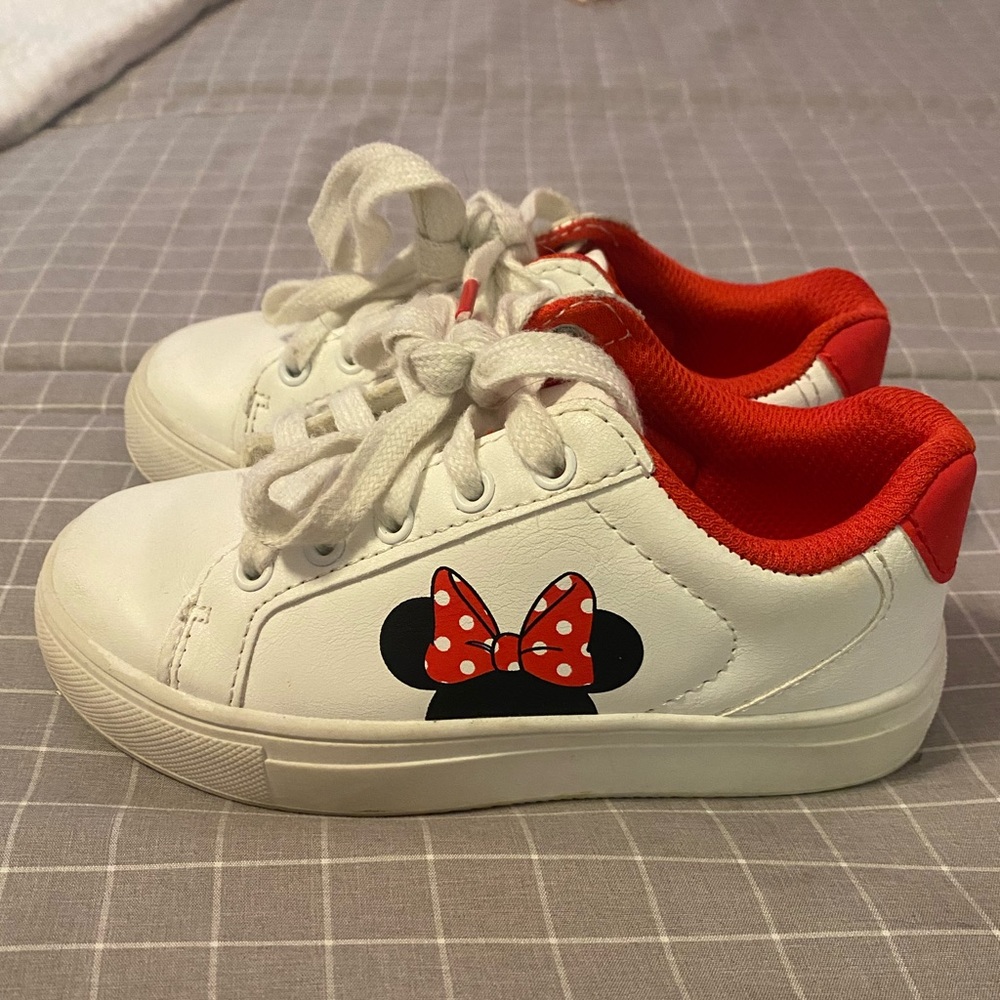 Kids White and Red Minnie Mouse Sneakers